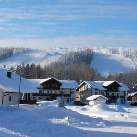 Holiday 2 Тахковуори